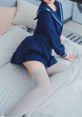 日本年轻的妈妈