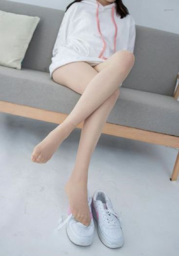 可疑的美容院观看