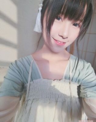 杜富国
