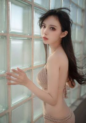 美丽俏佳人